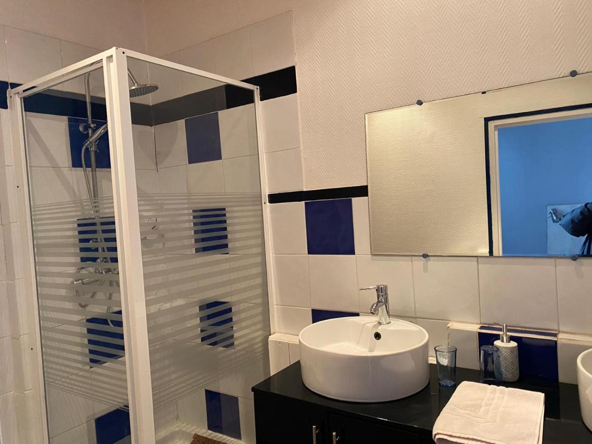 La Gare Bed & Breakfast Gondrin Bagian luar foto