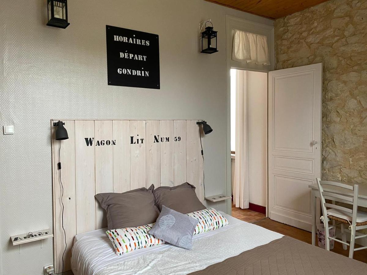 La Gare Bed & Breakfast Gondrin Bagian luar foto