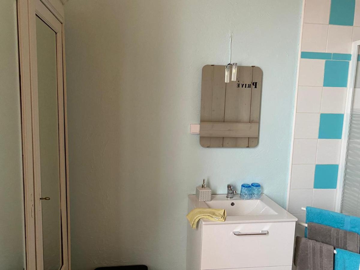 La Gare Bed & Breakfast Gondrin Bagian luar foto