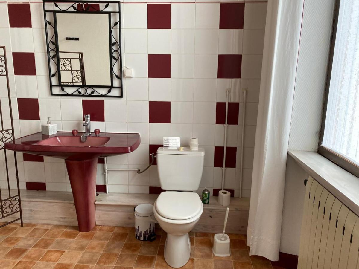 La Gare Bed & Breakfast Gondrin Bagian luar foto